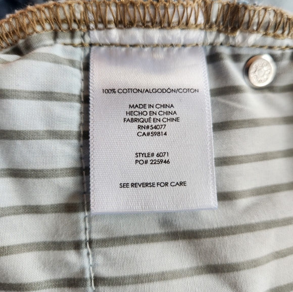 Cabi Distressed bf Jeans size 14 - Picture 3 of 4